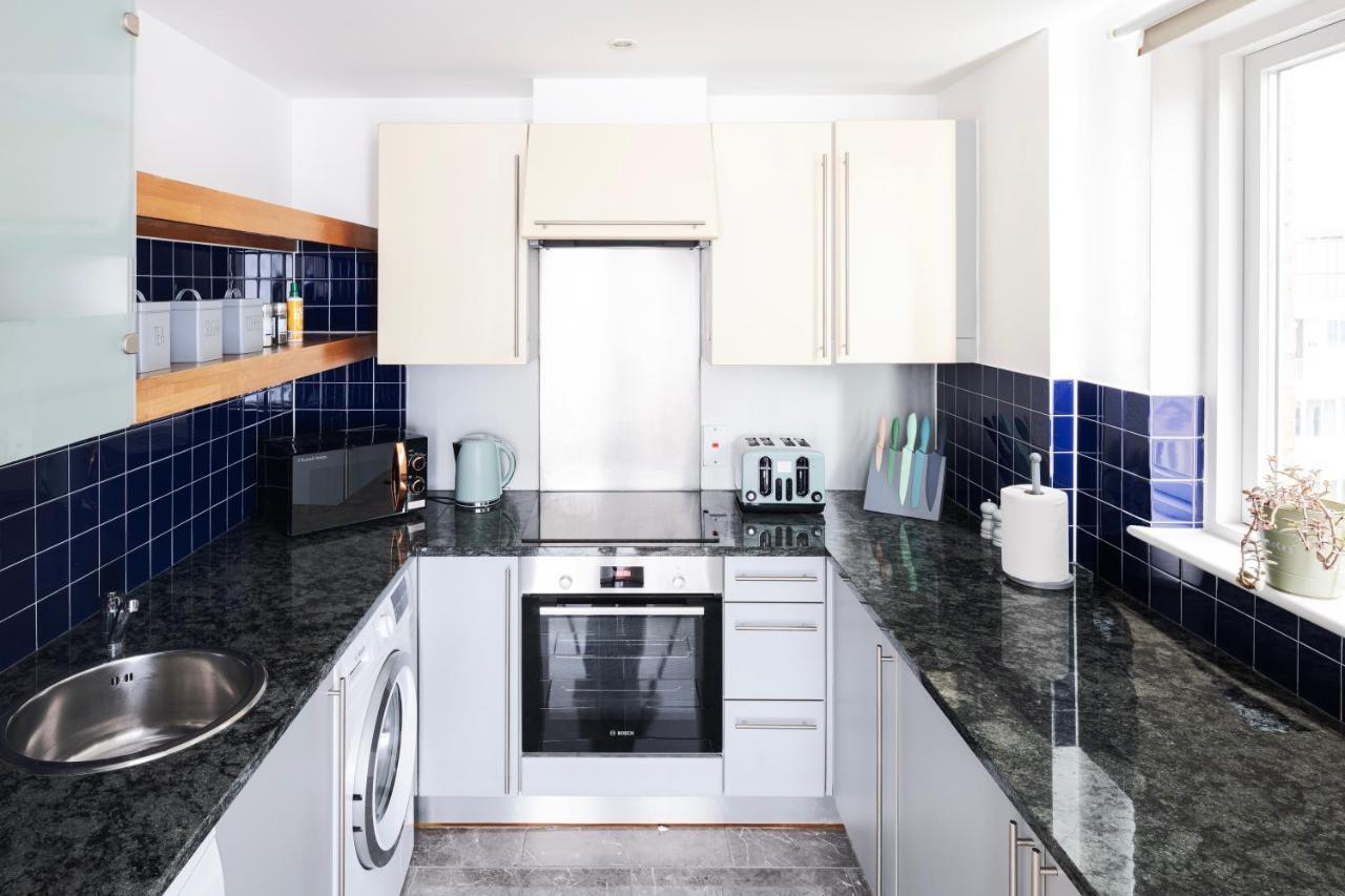 The Bright Flat In Whitechapel Apartamento Londres Exterior foto
